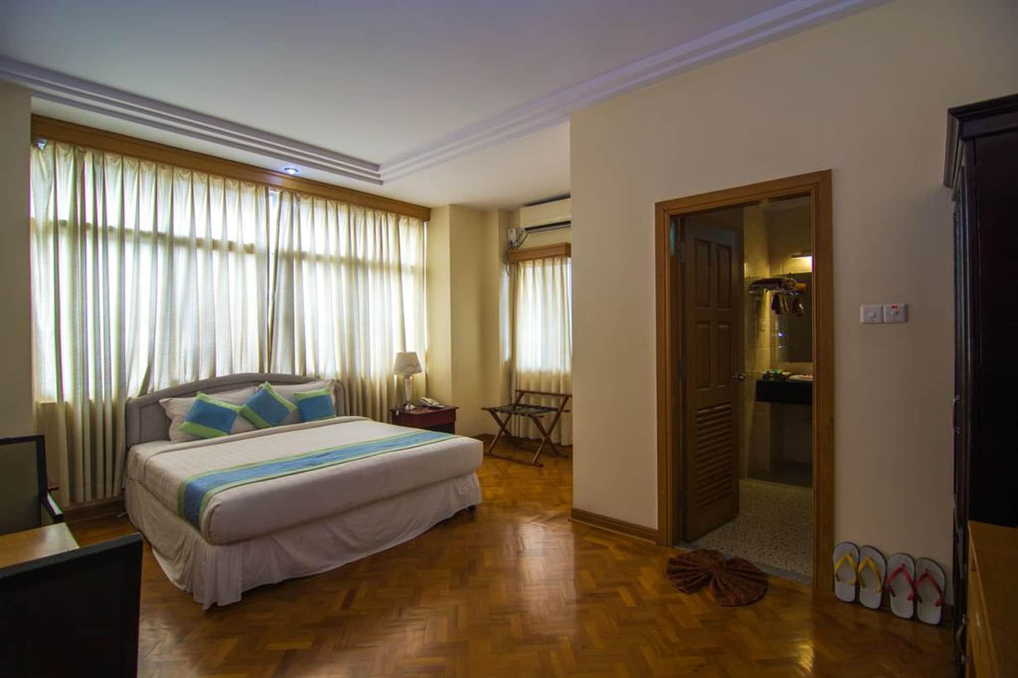Royal Inlay Hotel Nyaung Shwe Exterior foto