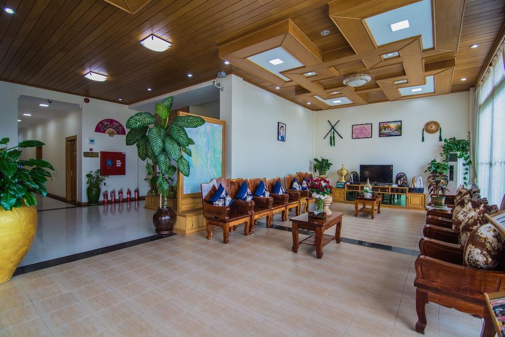 Royal Inlay Hotel Nyaung Shwe Exterior foto