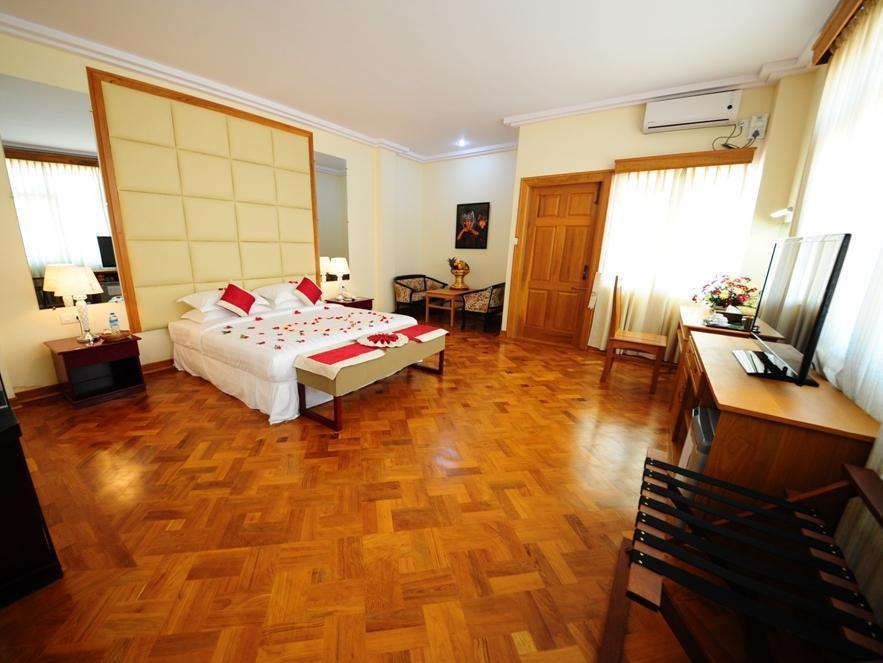 Royal Inlay Hotel Nyaung Shwe Exterior foto